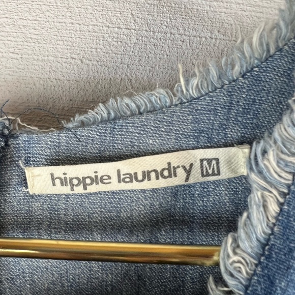 Hippie Laundry Raw Hem Chambray Top, Medium - Picture 3 of 5